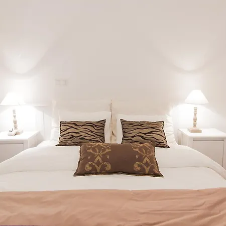 Apartment Effie Perine *